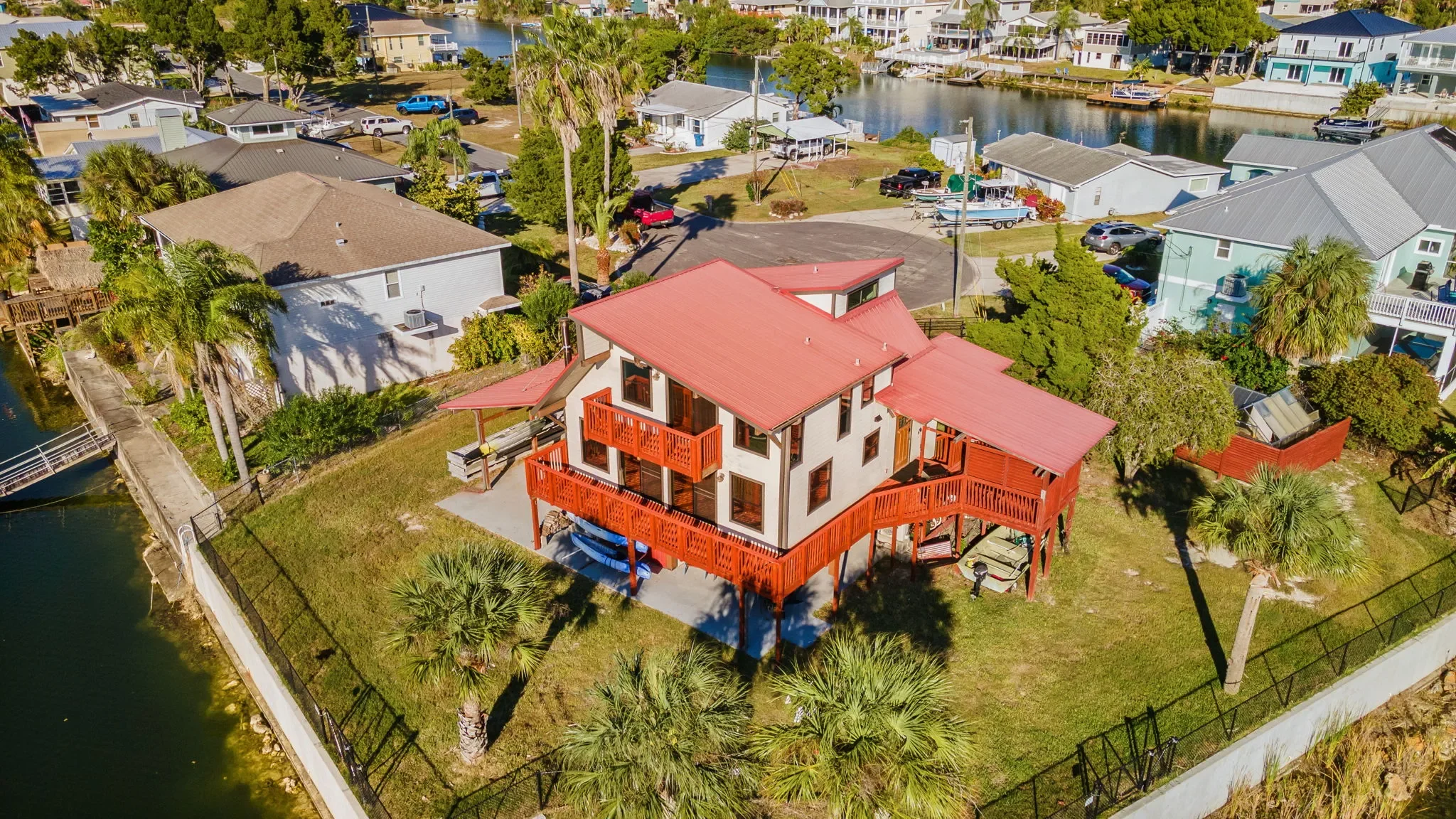4BR Waterfront • Boat Slip + Kayaks • Sunsets