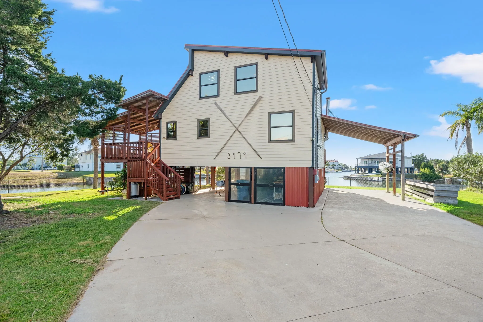 4BR Waterfront • Boat Slip + Kayaks • Sunsets — photo 2
