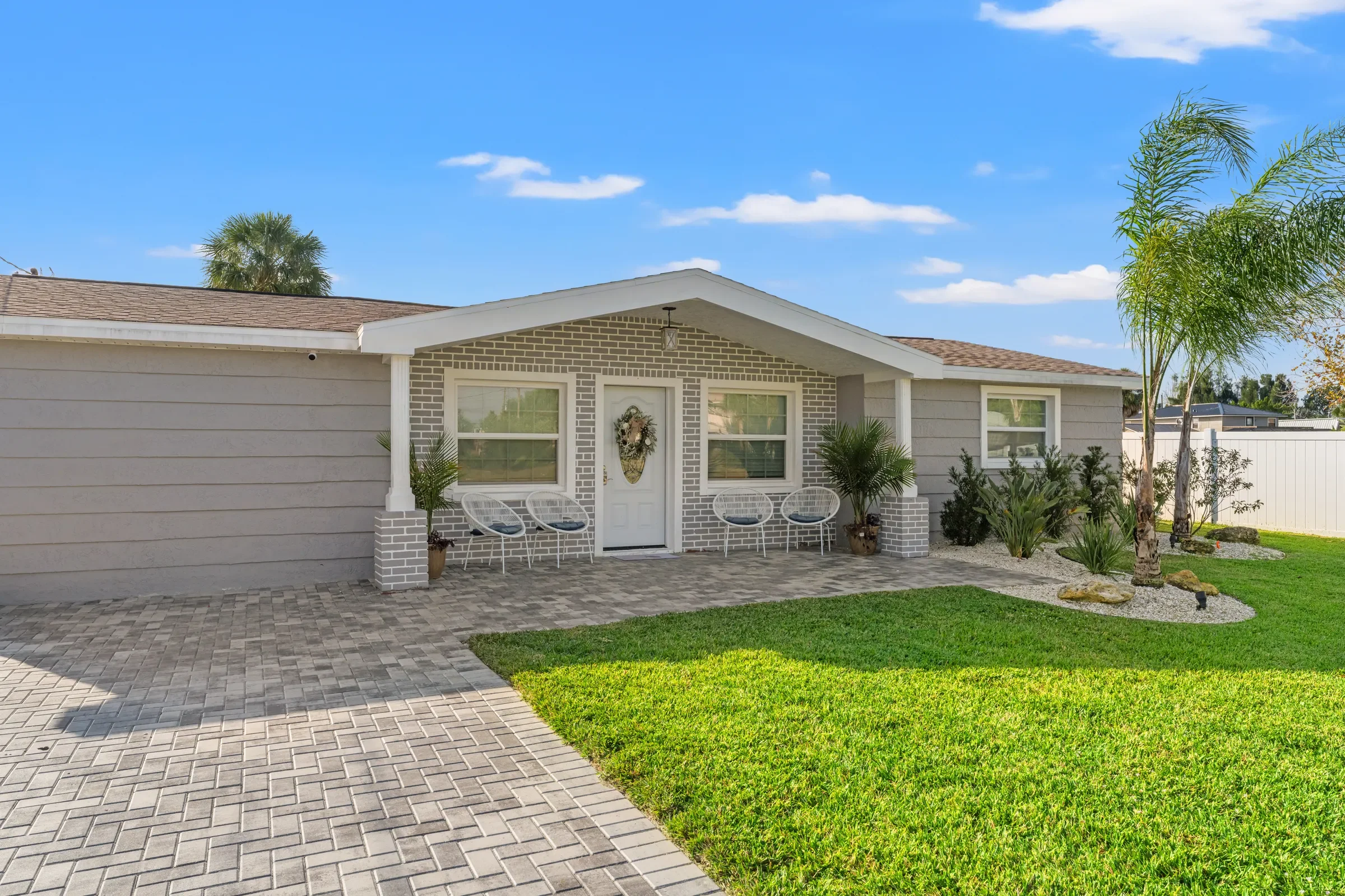 3BR Gulf Access • Dock + Kayaks • Gazebo • BBQ — photo 5