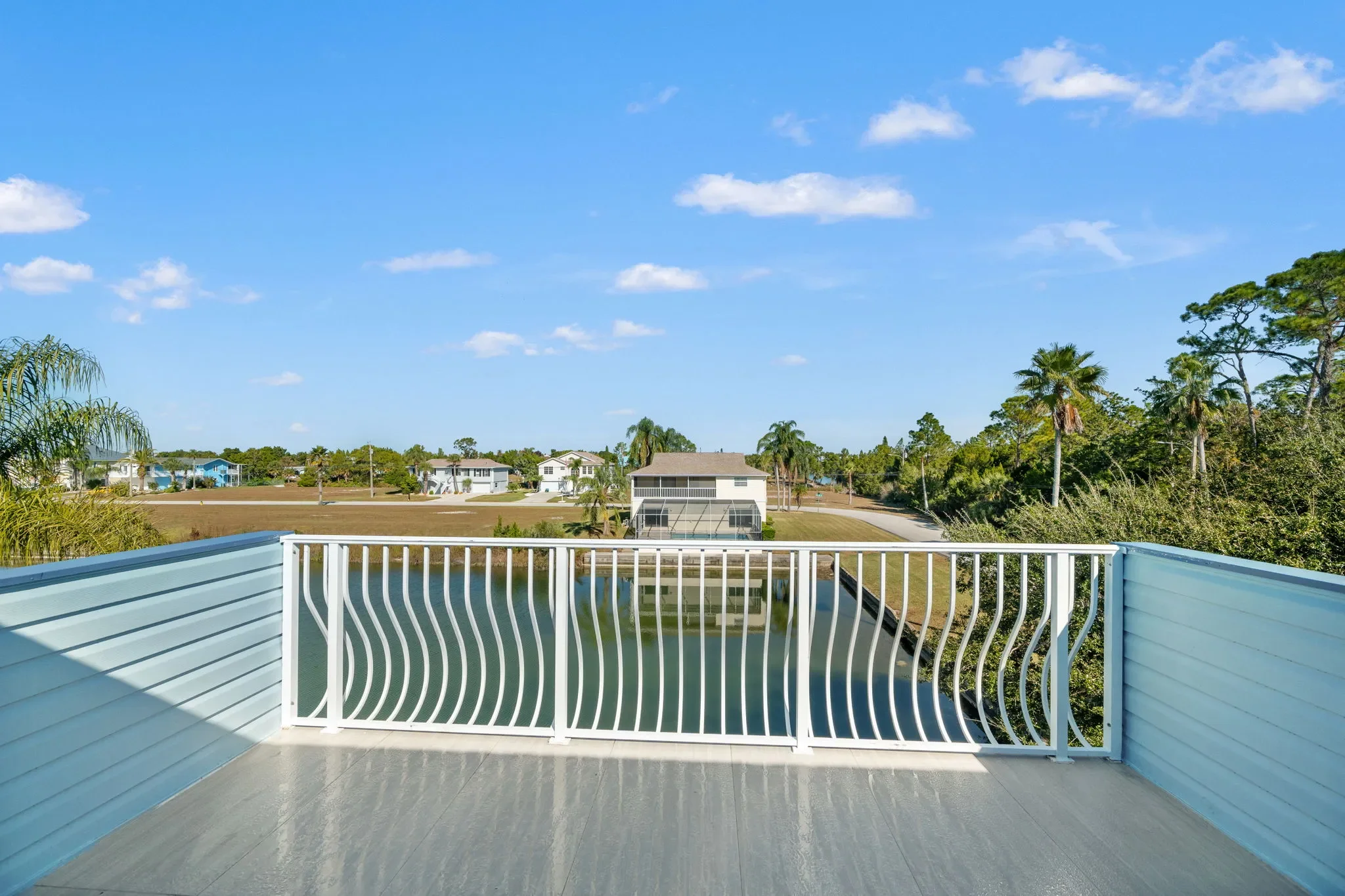 4BR Waterfront • Billiards • Hernando Beach • Gulf — photo 2