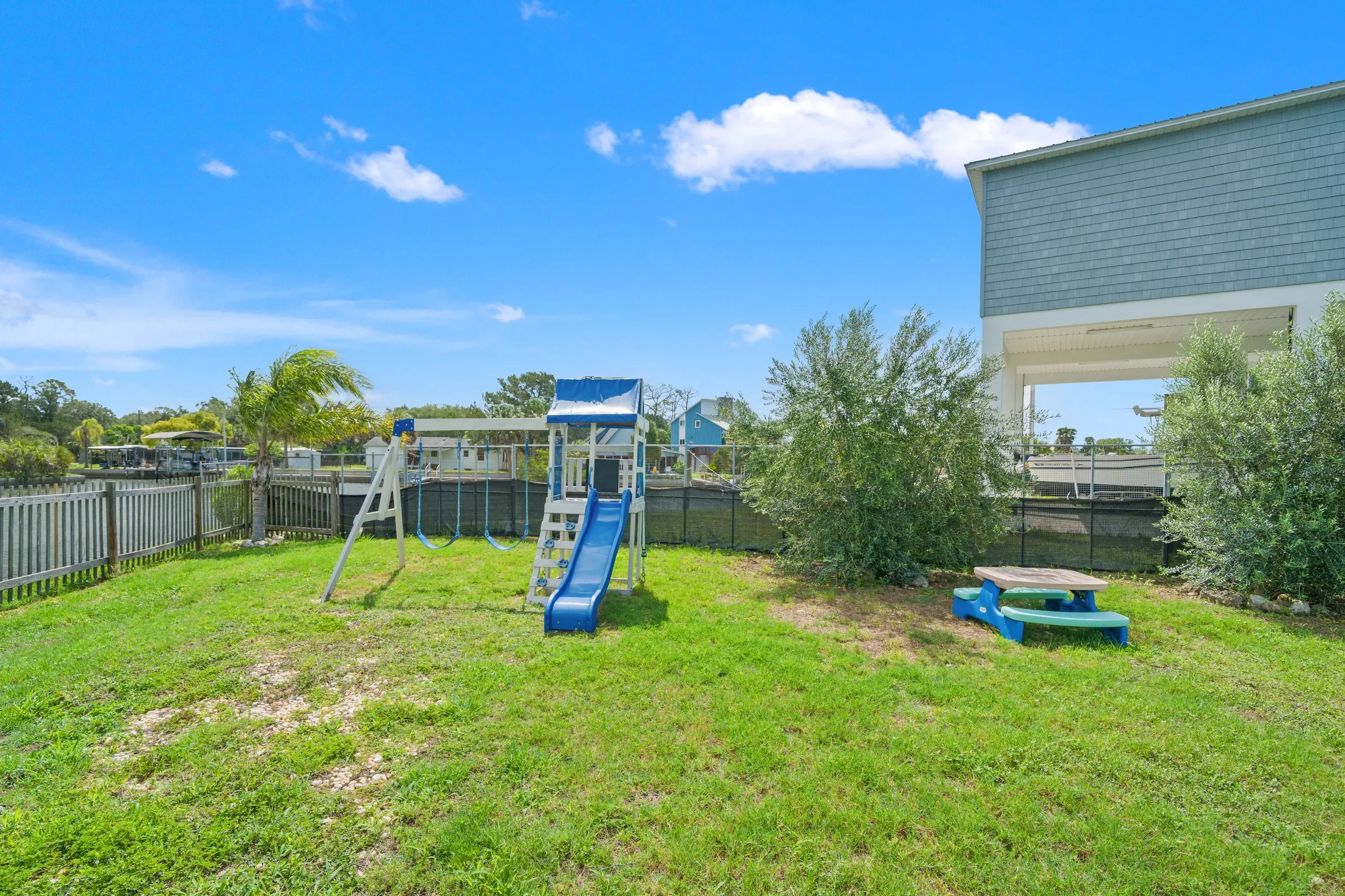 6BR Waterfront • Direct Gulf • Fire Pit • Biliards — photo 5