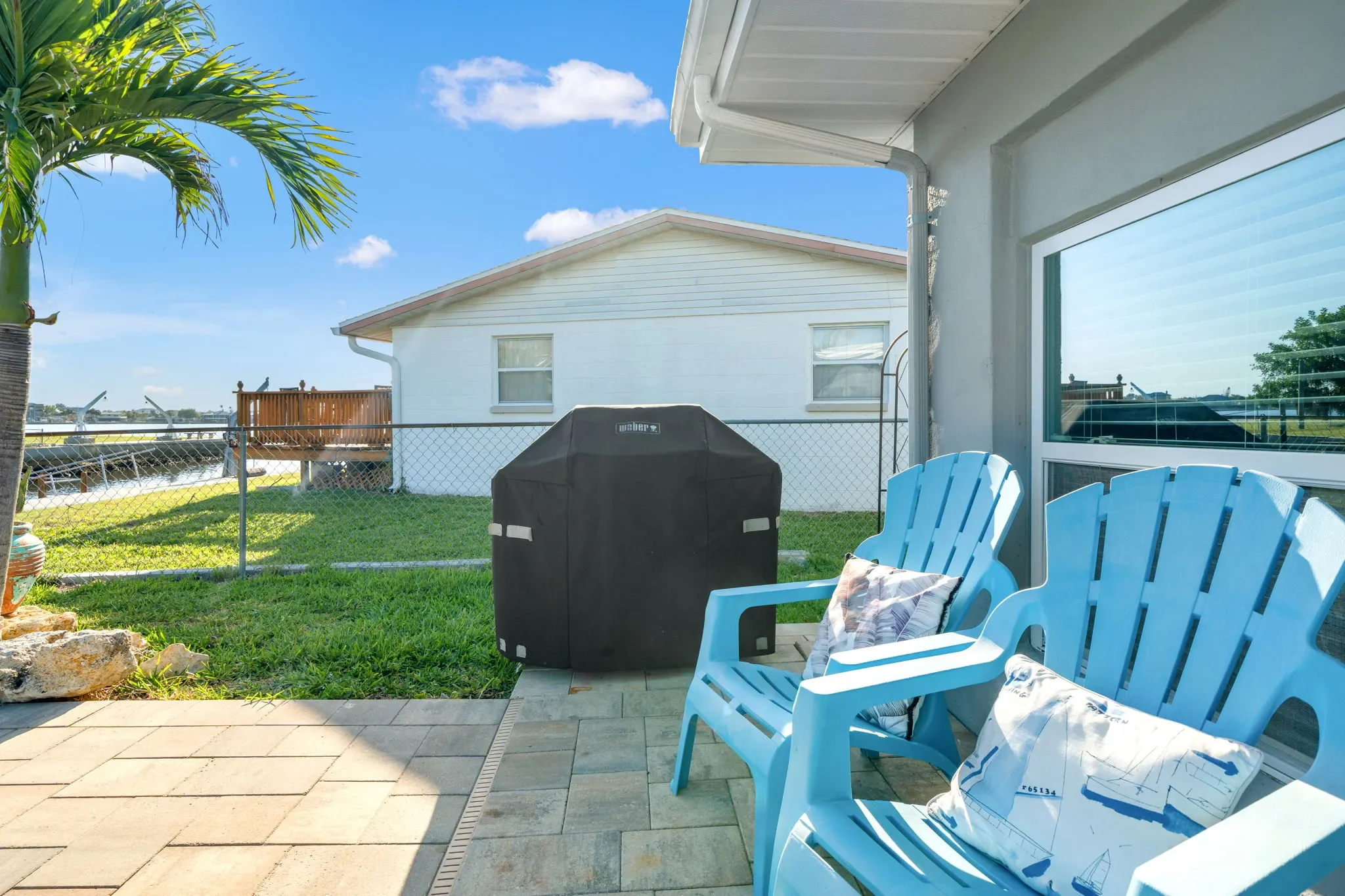 3BR Waterfront + Private Pool | Port Richey — photo 3