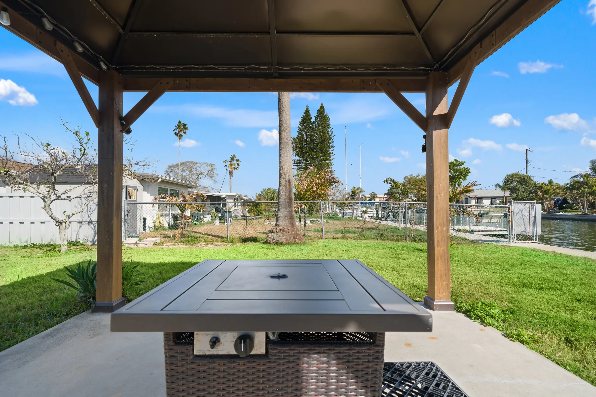 2BR Gulf Access • Boat Lift + Pet-Friendly • BBQ — photo 2